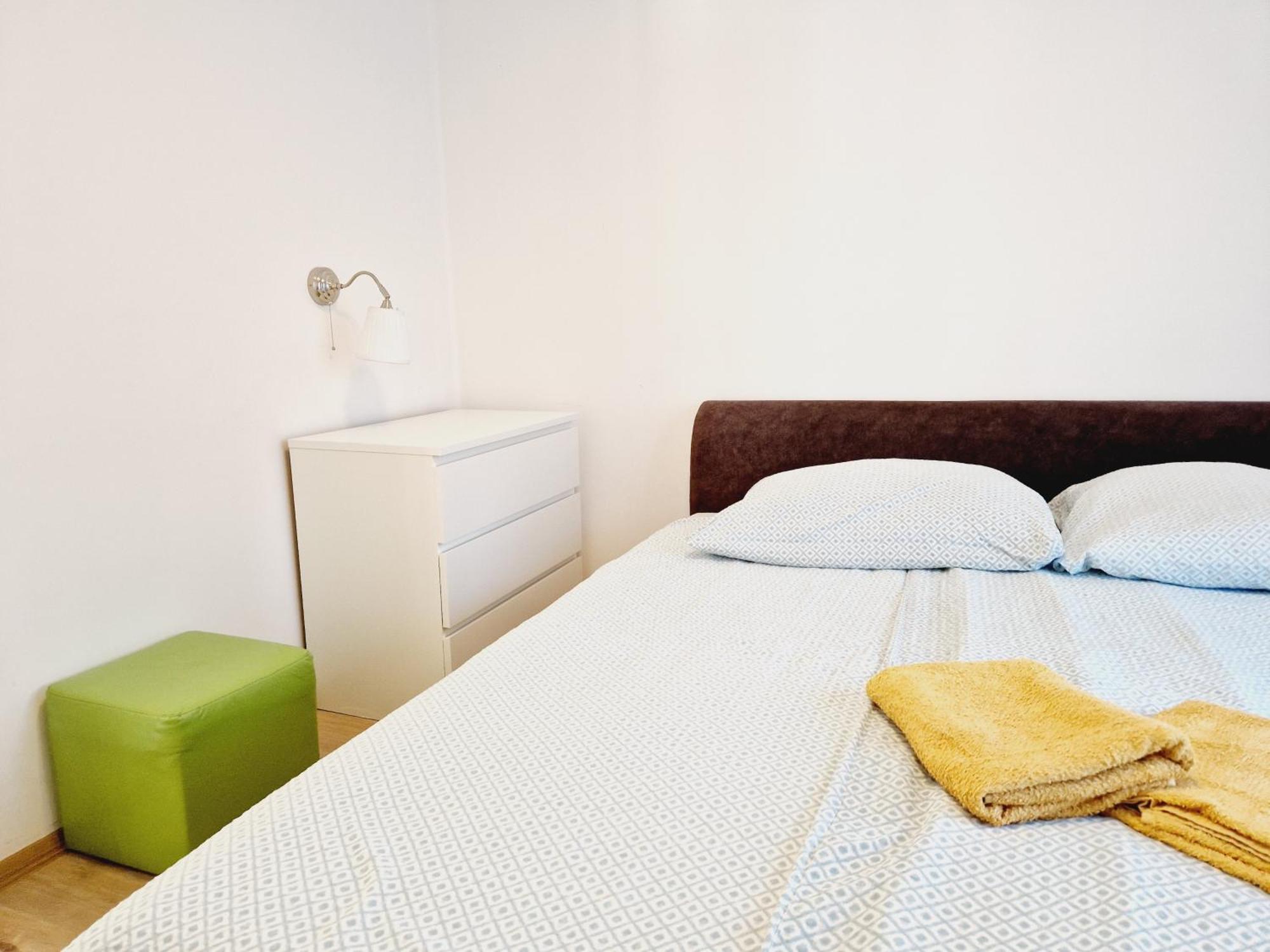 Balaton Apartman Fuered Balatonfured Exterior photo
